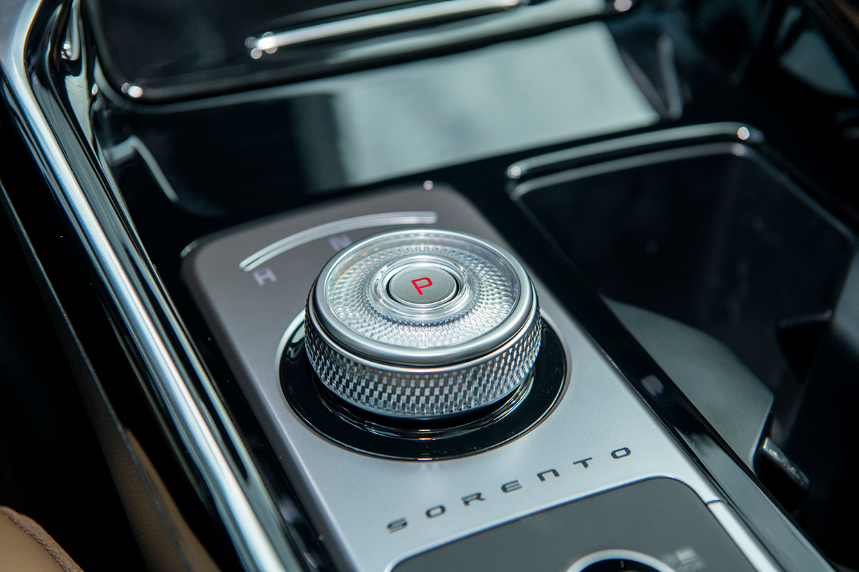 Chuyển số dạng núm xoay